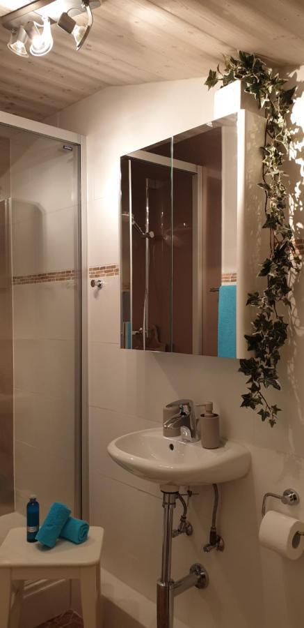 Chez Constance Hotel Saillon Luaran gambar